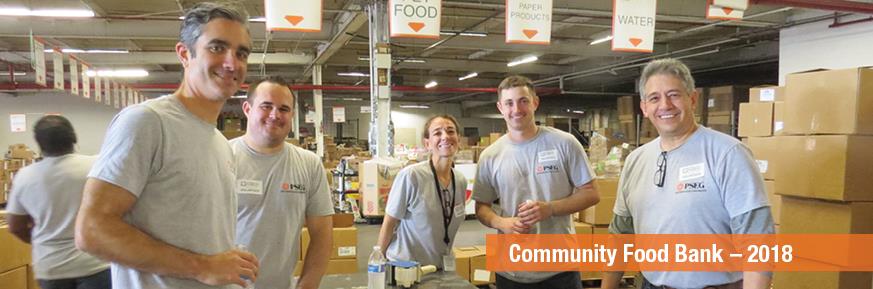 PSEG employees volunteering at Community Food Bank
